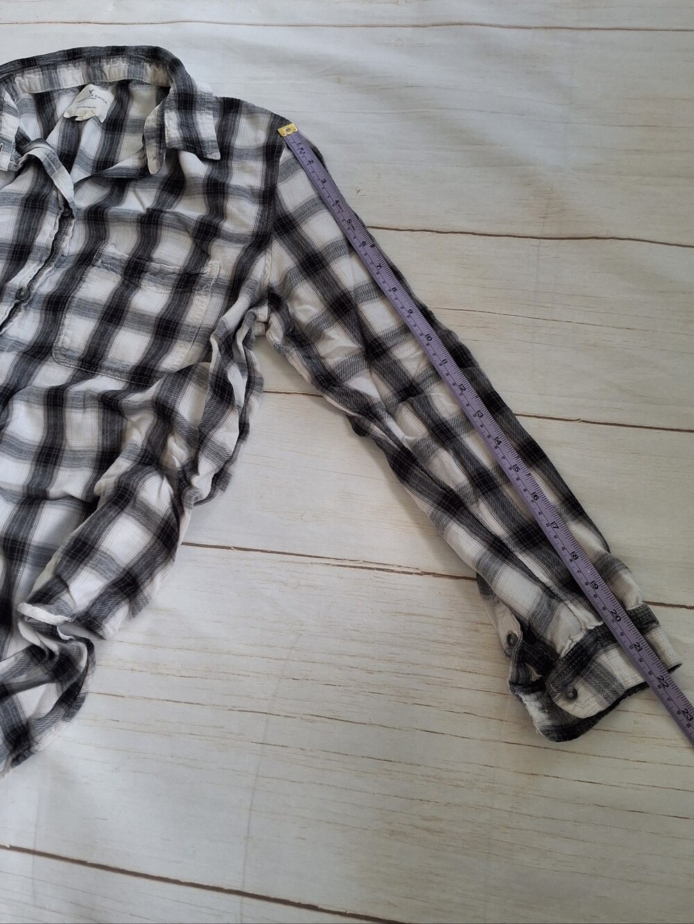 American Eagle Large Boyfriend Fit Black White Plaid Long Sleeve Shirt - Picture 11 of 14